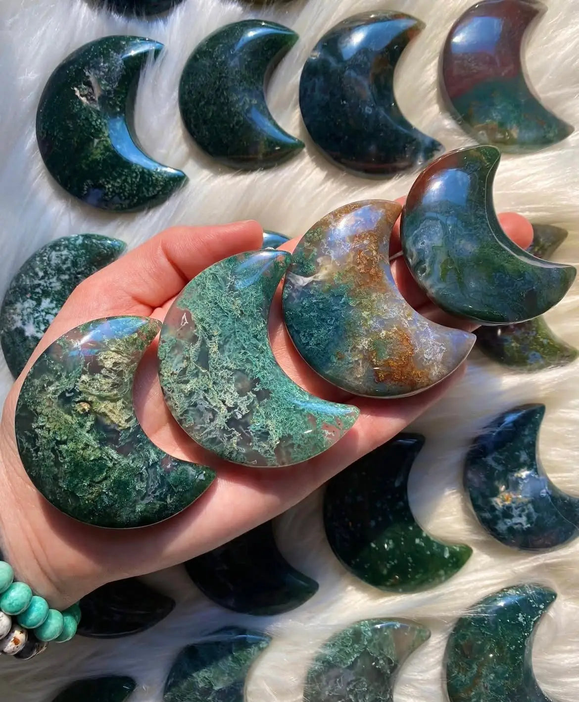 Green moon-shaped stone pendant necklace in Crystal Figures collection