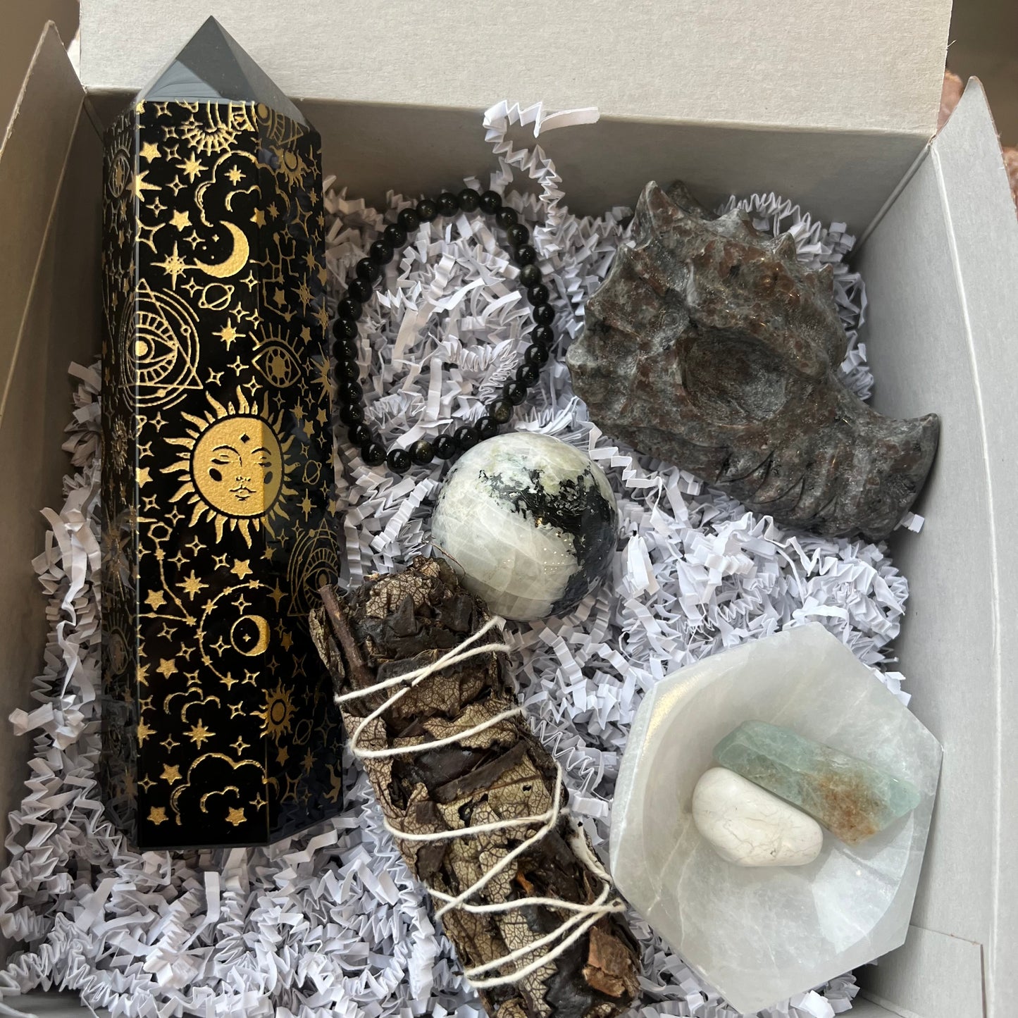 WE CHOOSE: Crystal Intuition Box