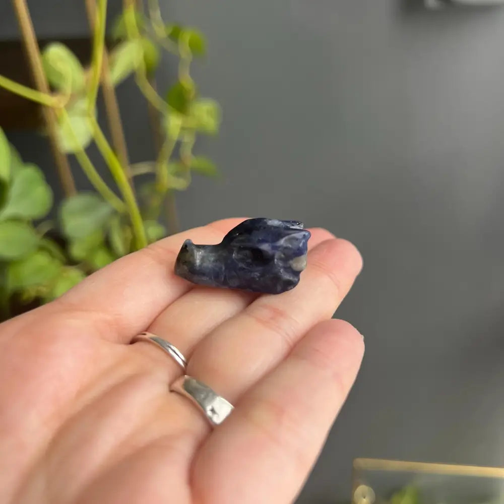 Blue sapphire crystal skull pendant for peace and calm