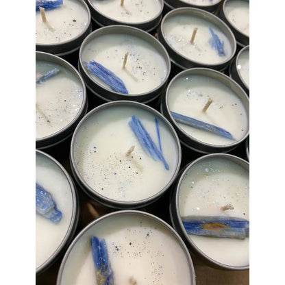 4oz natural soy wax candle in tin with white blue flower design and wick