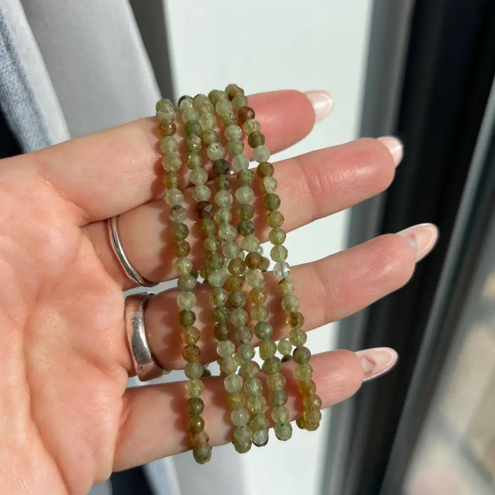 Green Garnet faceted crystal beaded stretch bracelet, 7 inches